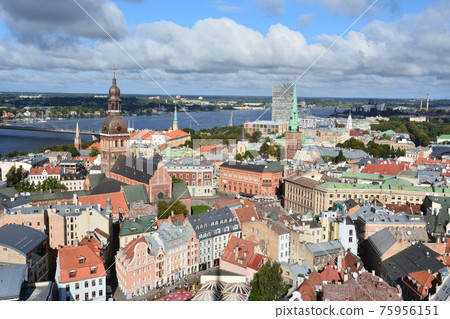 Streets of Riga 75956151