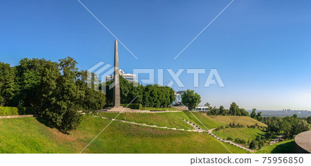 Tomb of the Unknown Soldier in Kyiv, Ukraine Tomb of the Unknown Soldier in Kyiv, Ukraine 75956850