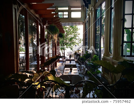 Restaurant Restaurant 75957462