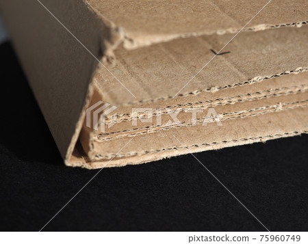 brown cardboard box brown cardboard box 75960749