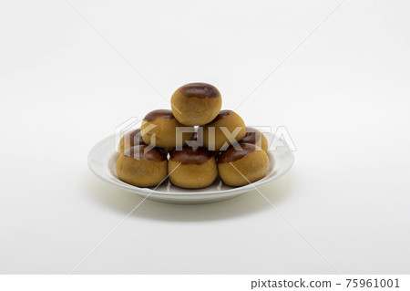 Manju 75961001