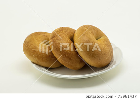 bread 75961437