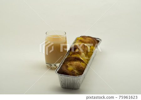 bread bread 75961623