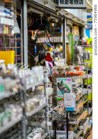 Tokyo Radio Department Store Akihabara Otaku Maid Tourism Electronic Components Base Cartoon Diode Capacitor 75964966