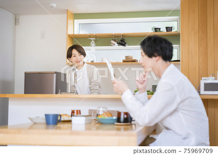 Dining kitchen couple image Dining kitchen couple image 75969709