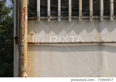 Nankai Shiomibashi Line Kizugawa Station Station Building Wall [Osaka City] 75969857