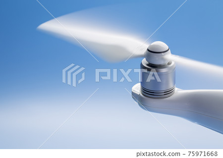 blurred rotating drone propeller blurred rotating drone propeller 75971668