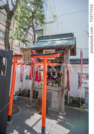 Kira Residence (Honjo Matsuzaka Town Park) 遺址的松坂稻荷神社 75977458