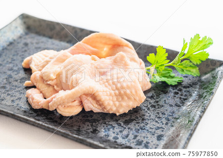 Chicken skin 75977850