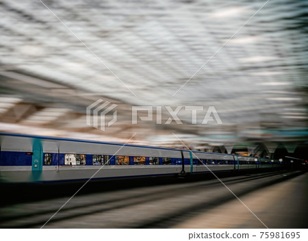 火車站 75981695