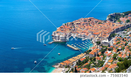 Aerial view of old city Dubrovnik 75983540