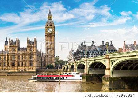 Big Ben, Parliament, Westminster bridge in London 75985924