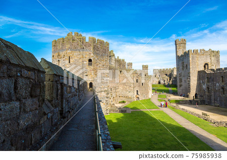 Caernarfon Castle in Wales Caernarfon Castle in Wales 75985938