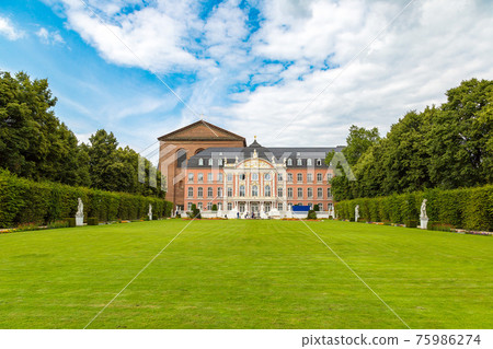 Electorate palace in Trier Electorate palace in Trier 75986274