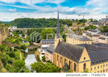Panoramic cityscape of Luxembourg Panoramic cityscape of Luxembourg 75986279