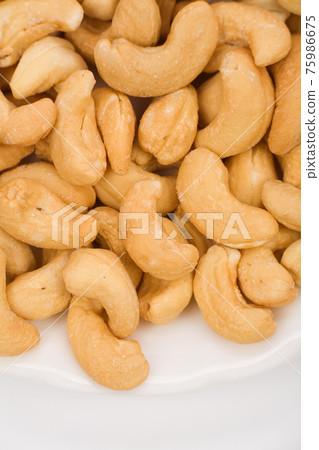 cashews cashews 75986675