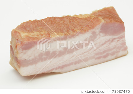 Thick cutting bacon Thick cutting bacon 75987470