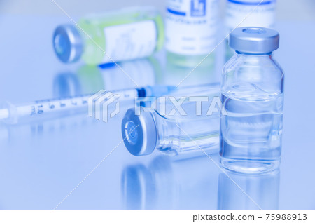 疫苗接種圖片 75988913