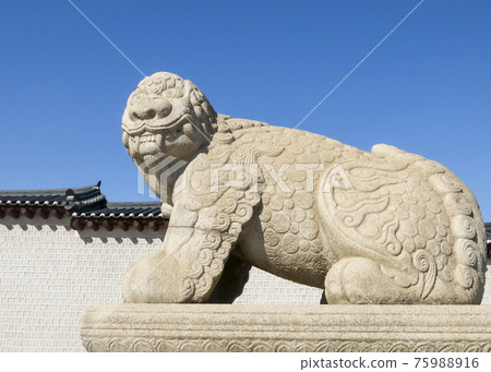 Sculpture of a lion, as imagined in ancient Korea, in the Gyeongbokgung Palace in Seoul, Korea Sculpture of a lion, as imagined in ancient Korea, in the Gyeongbokgung Palace in Seoul, Korea 75988916