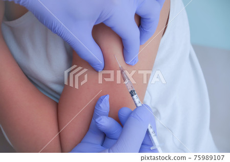 Image of vaccination Image of vaccination 75989107