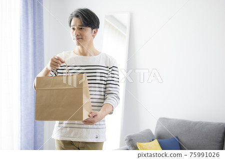中間人外賣紙袋 75991026