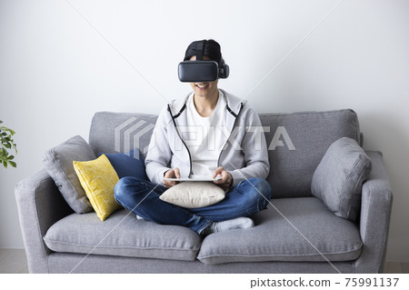 virtual reality virtual reality 75991137