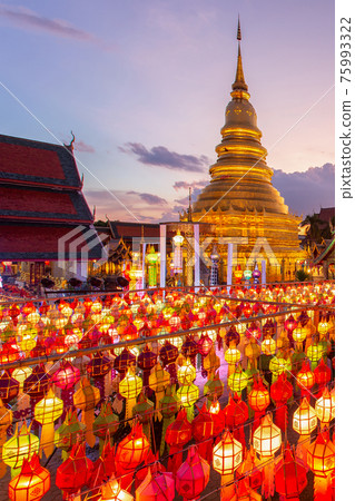 Wat Phra That Hariphunchai Wat Phra That Hariphunchai 75993322