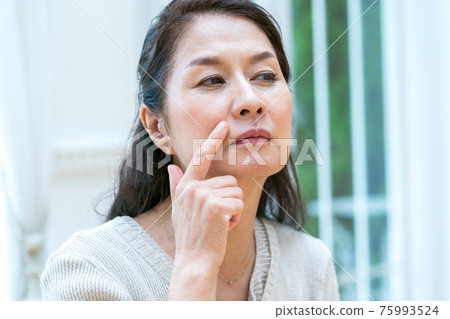 面部衰老 面部衰老 75993524