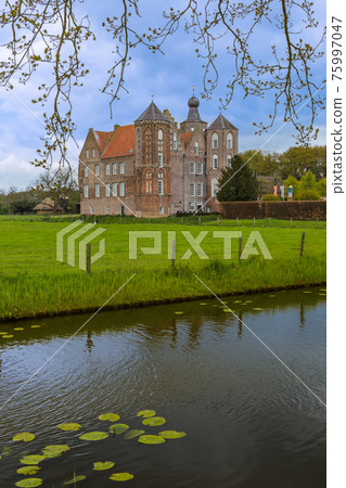 Castle Kasteel Croy in Netherlands 75997047