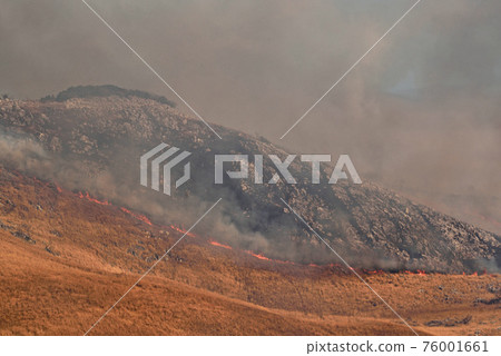 平尾台露天焚燒（上午部分） 76001661