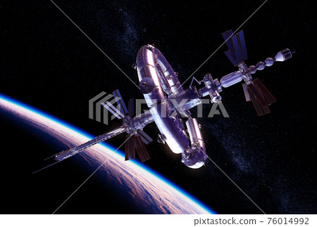 New Big Space Station Orbiting Planet Earth 76014992