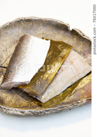 Japanese seaweed with seaweed 76017000
