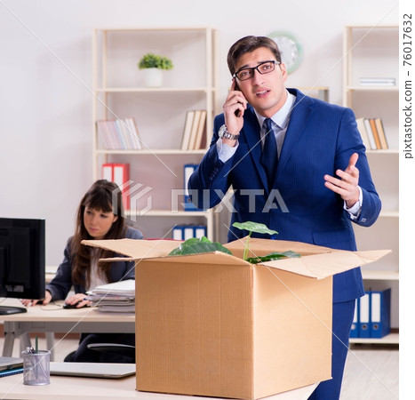 Person being fired from his work 76017632