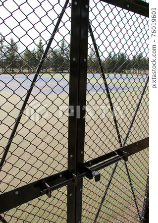 鎖，鏈，線，鑰匙，鑰匙，鐵柵欄，柵欄，鑰匙，鎖，預防犯罪， 76019601