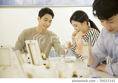 Making perfumes class, DIY concept 024 Making perfumes class, DIY concept 024 76023142