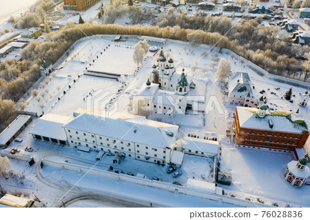 Aerial view of Spaso-Preobrazhensky Monastery in Murom in winter 76028836