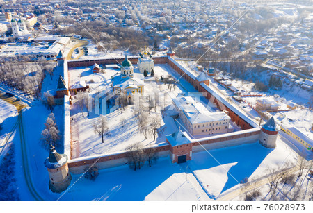 Kremlin and St. Nicholas Cathedral at Zaraysk 76028973