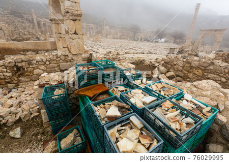 Crates with ancient fragments at excavations in Sagalassos, Turkey Crates with ancient fragments at excavations in Sagalassos, Turkey 76029995