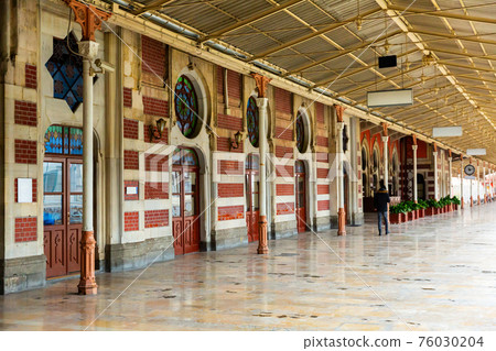 Central Railway Station in Istanbul, Turkey. 76030204