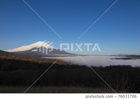 Mount Fuji Mount Fuji 76031706