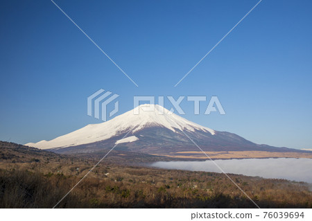 Mount Fuji  76039694