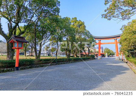 Spring Usa Jingu, Usa City, Oita Prefecture 76041235