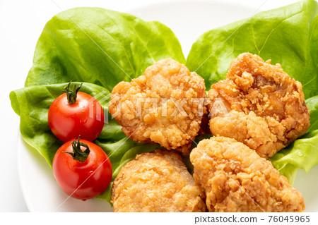 Fried chicken. 76045965