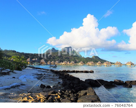 Overseas Resort Overseas Resort 76048764