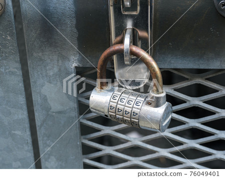 帶鎖金屬絲網掛鎖 76049401