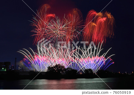 Kita Ward fireworks party 76050919