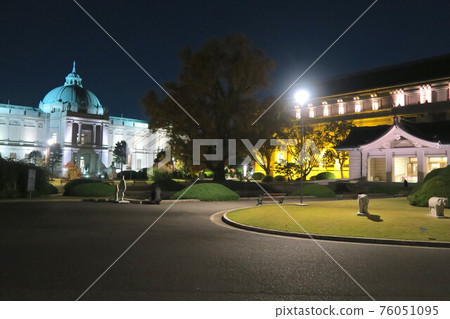 東京國立博物館燈火通明 東京國立博物館燈火通明 76051095