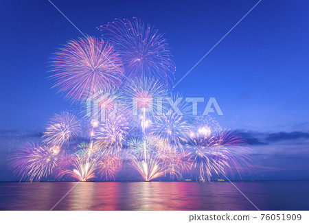 [滋賀縣彥根市] 北琵琶湖煙火大會。彥根煙花匯演。 76051909