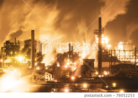 Factory night view in Muroran, Hokkaido ② 76052253