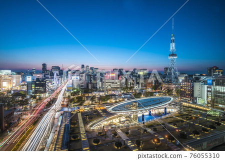 Aichi Prefecture Nagoya city scenery The night view of Sakae 76055310